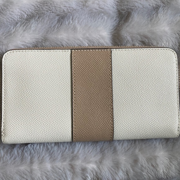 Brand New Coach Leather Accordion Zip Wallet - Cream & Tan - Picture 3 of 7